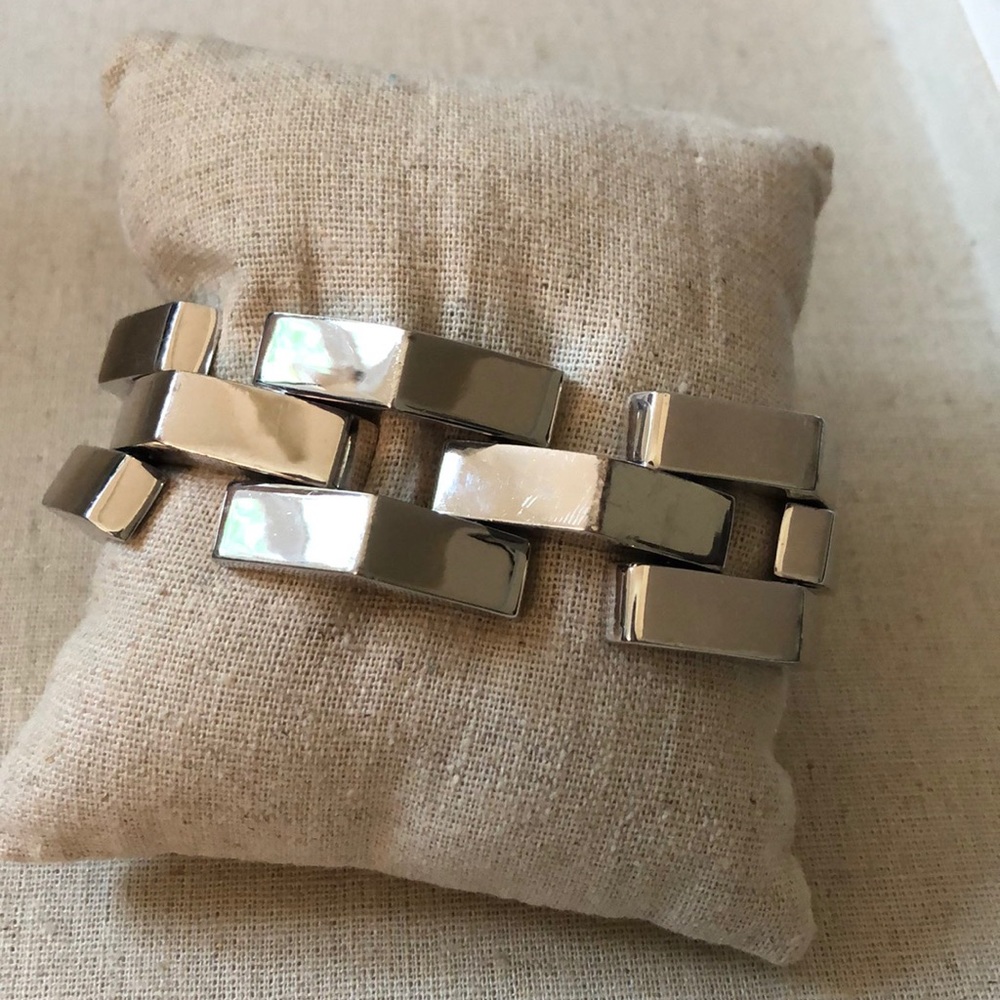 Silver chunky bracelet